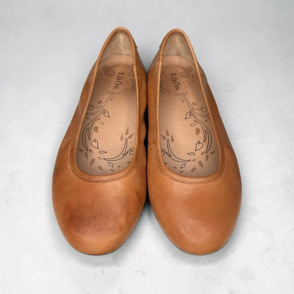 Taos Ballet Flats Loafers Shoes Womens 7 Cognac Tan Leather Slip Ons Minimalist